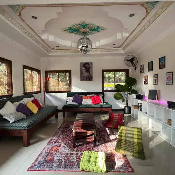 Purple House - Female only Boutique Hostel photo 5
