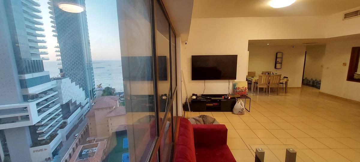 Bedspace Hostel in JBR Dubai near Tram Metro photo 3