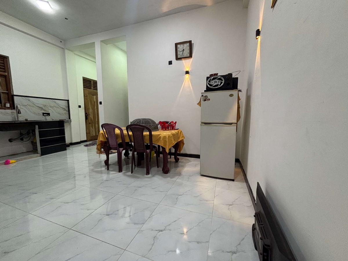 The Miracle Hostel - Hiriketiya photo 2