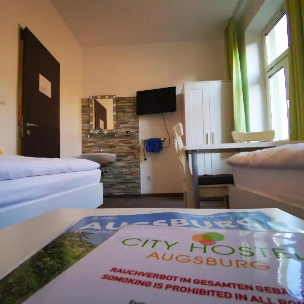 City Hostel photo 5