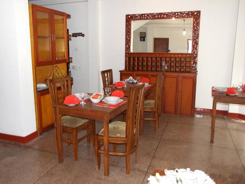 Tree Breeze Inn photo 6