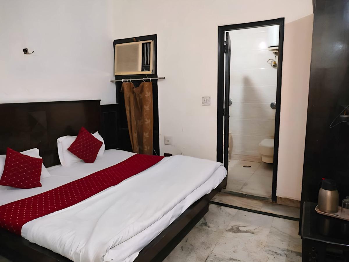 Sai Mahal Hotel photo 3
