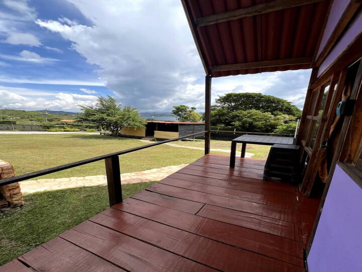 Cabaña Brisa · Piscina, Juegos y Vista Lago photo 3