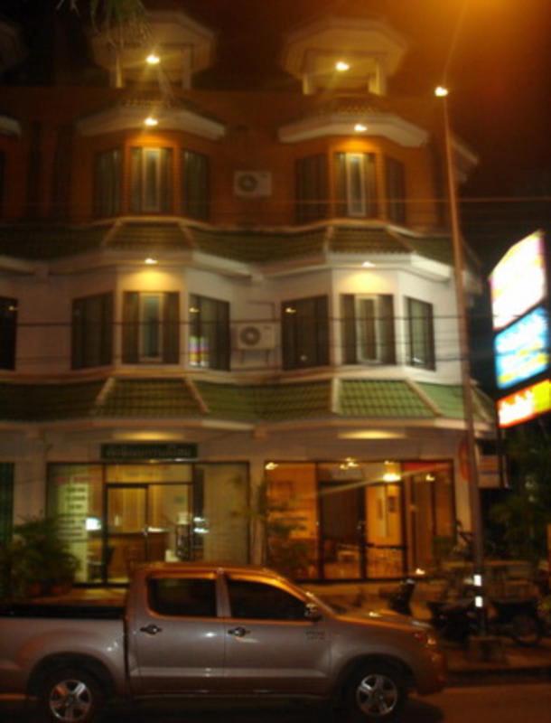 Thaksin Grand Home Hostel in krabi town photo 3