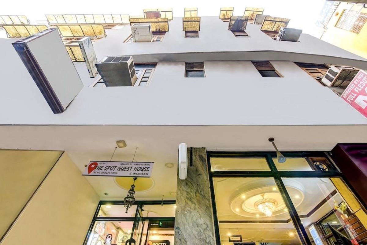 Hotel The Spot By A1Rooms photo 3