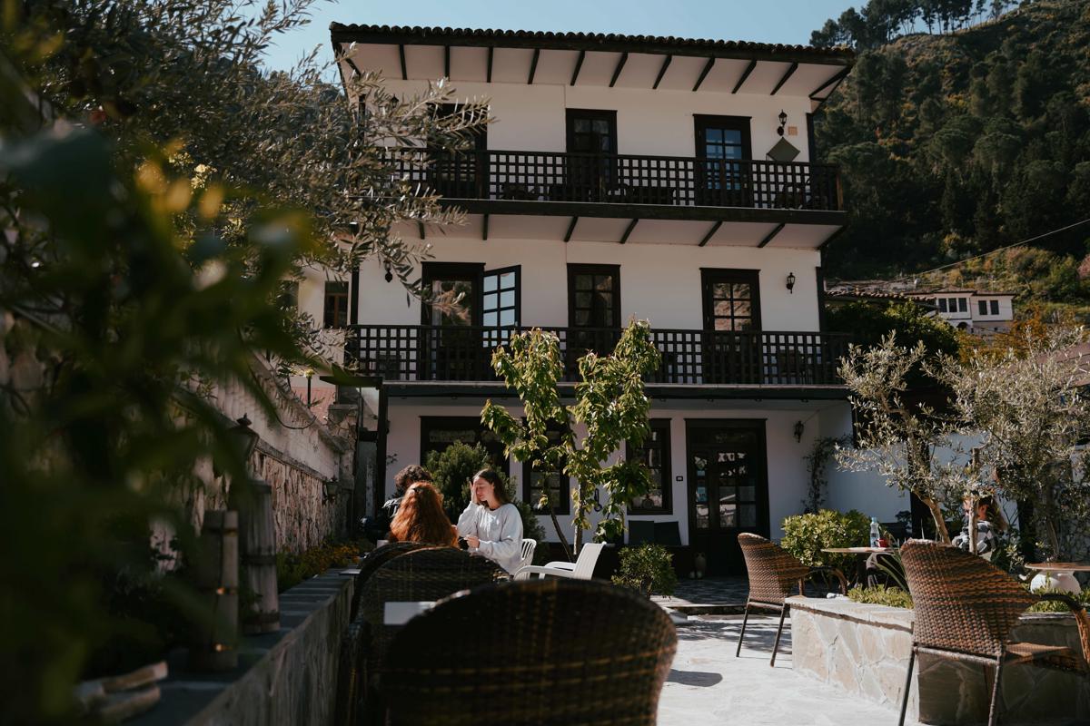 Maya Hostel Berat photo 2