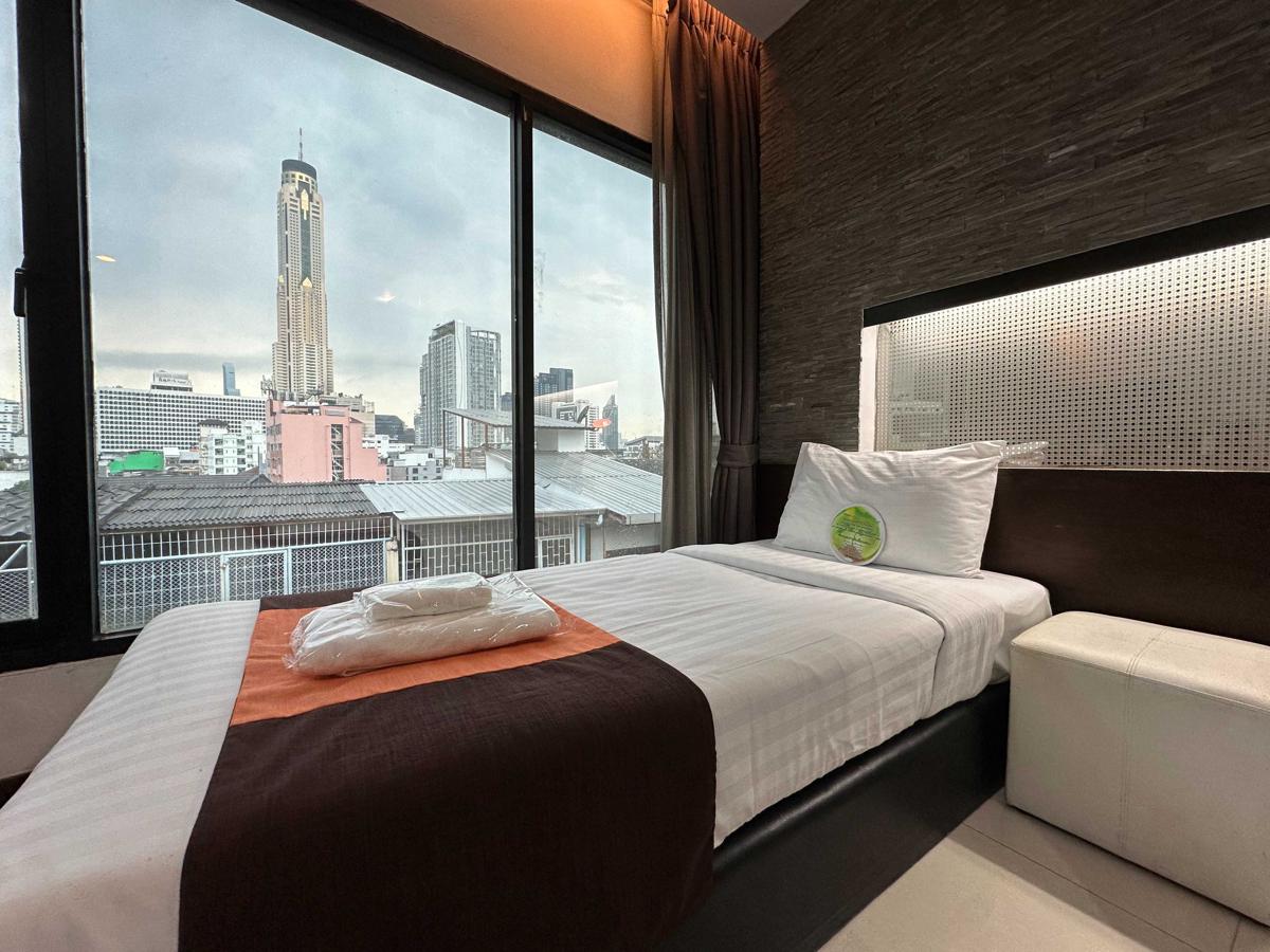 Collection O The Bangkok Airport Link Suite photo 1