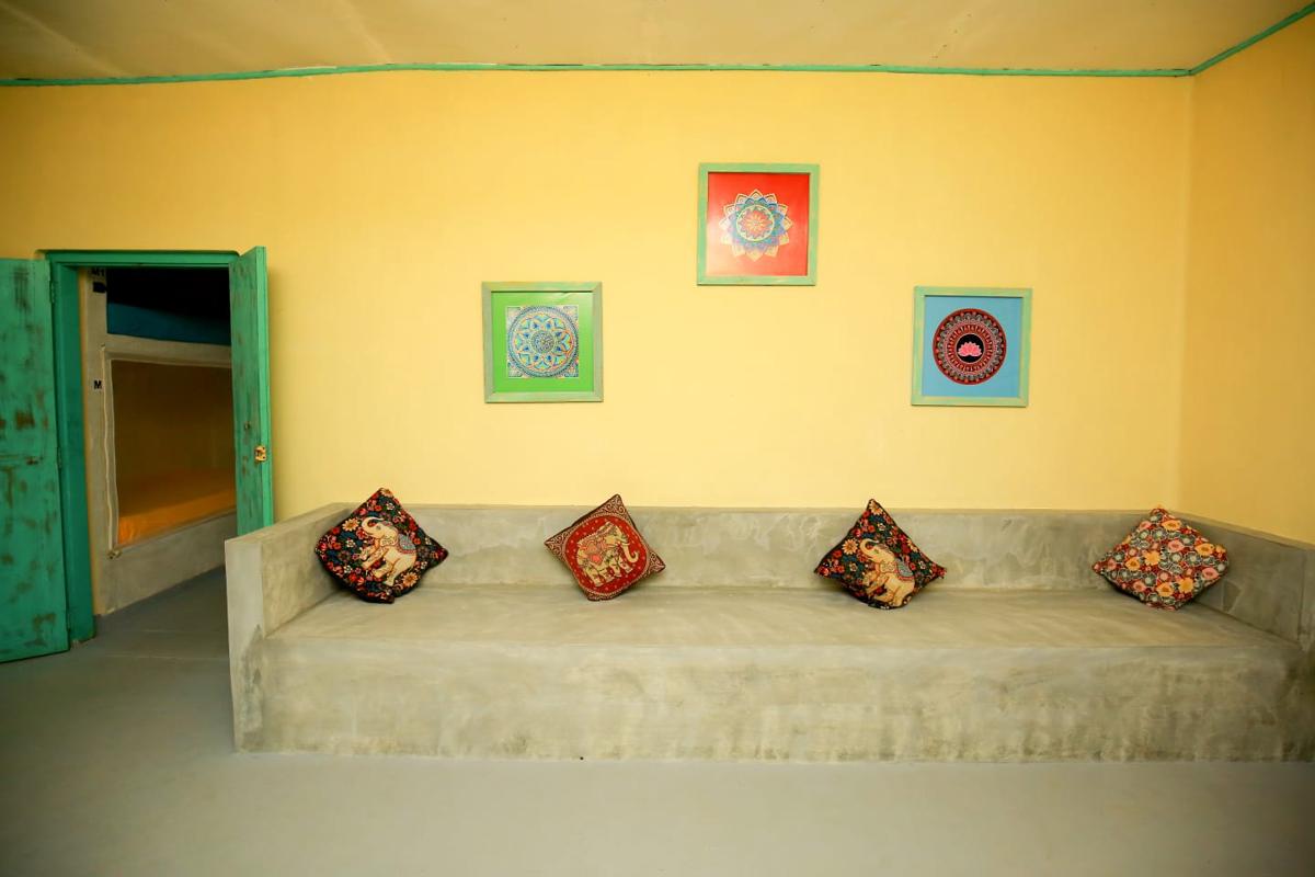 Lazy Monkey Surf Hostel Hiriketiya photo 4