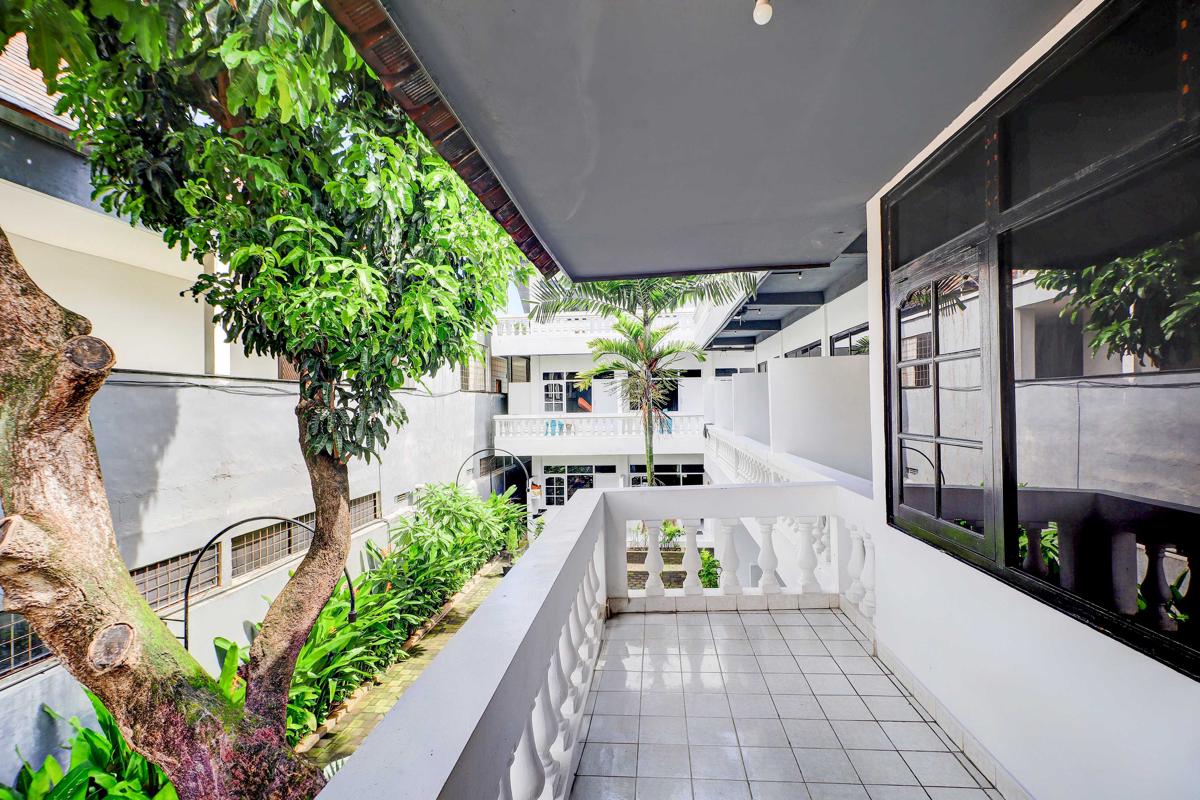 Collection O Legian Near Legian Beach photo 3