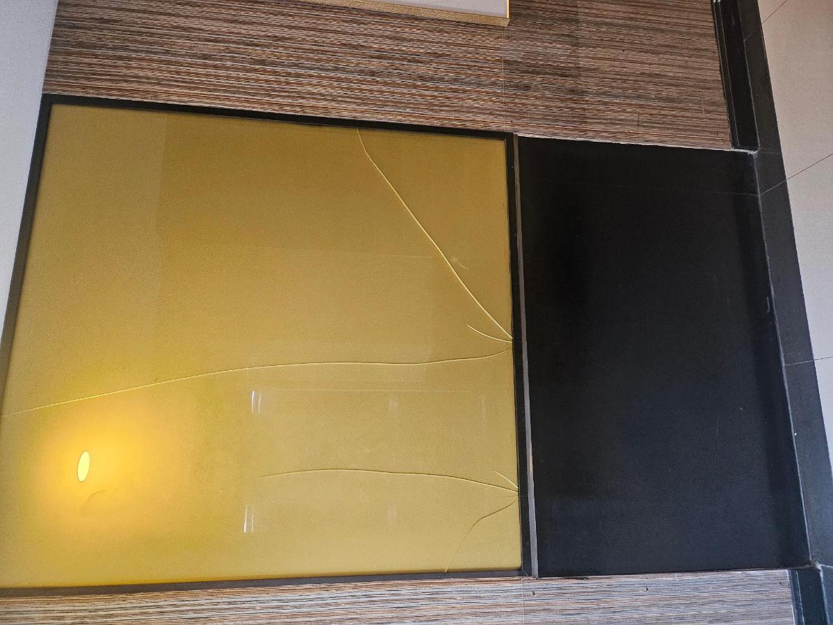 Boss Suites Nana Hotel photo 6