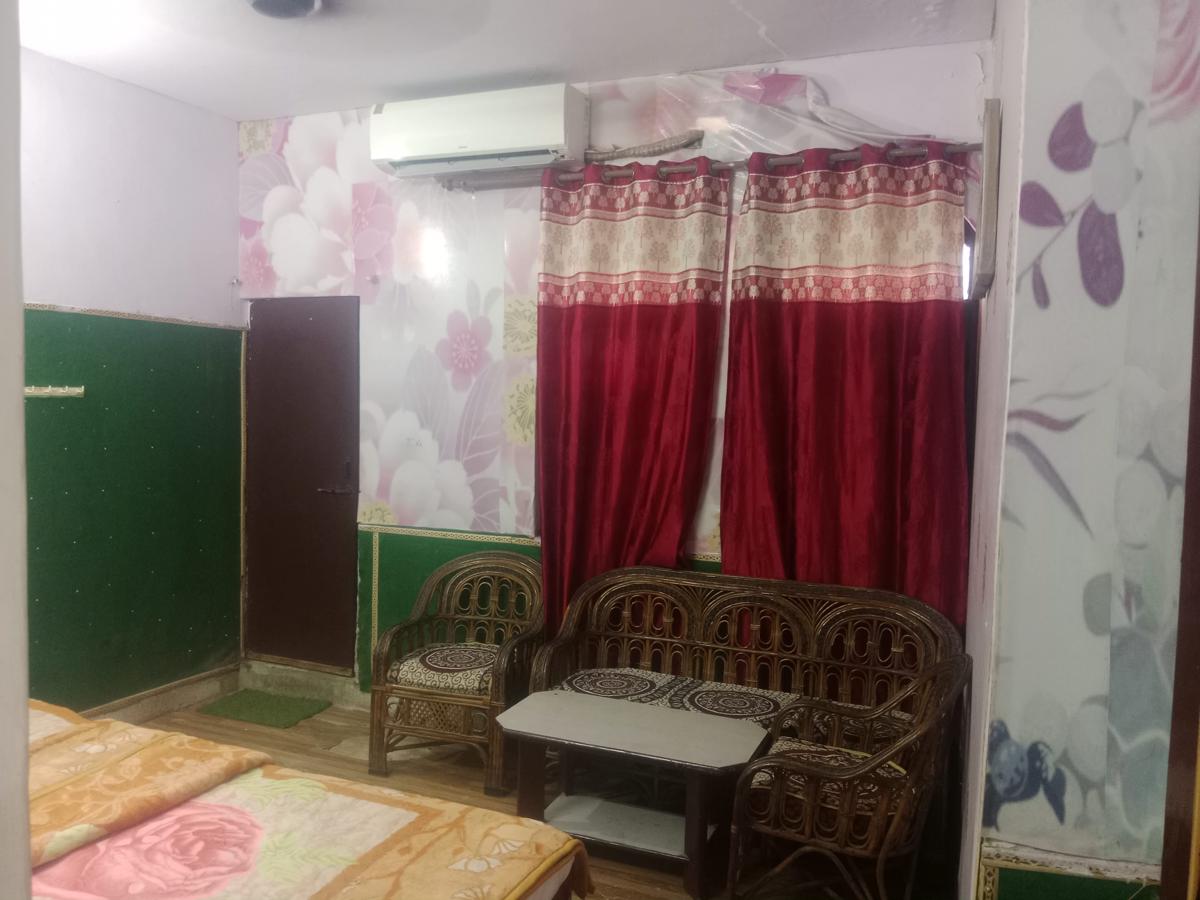 Hotel Raj Near Tajmahal photo 4