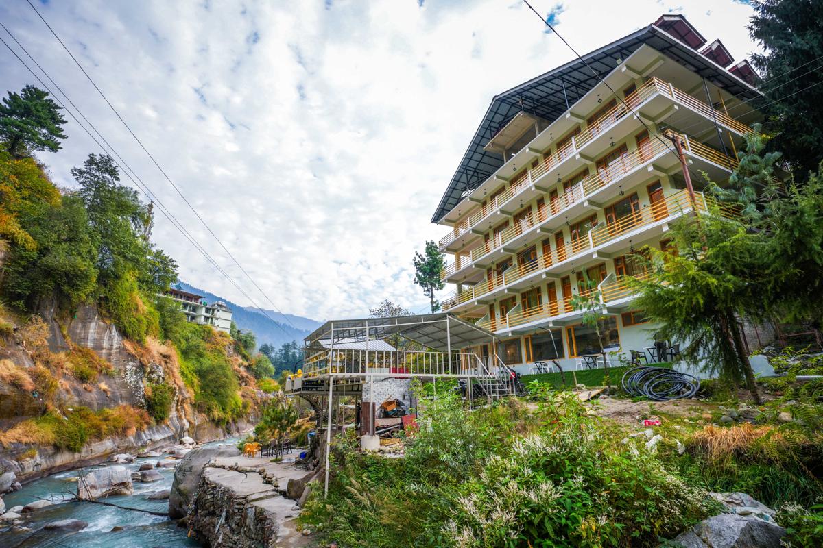 The Himalayan Stories - A Riverside Heaven Resort photo 2