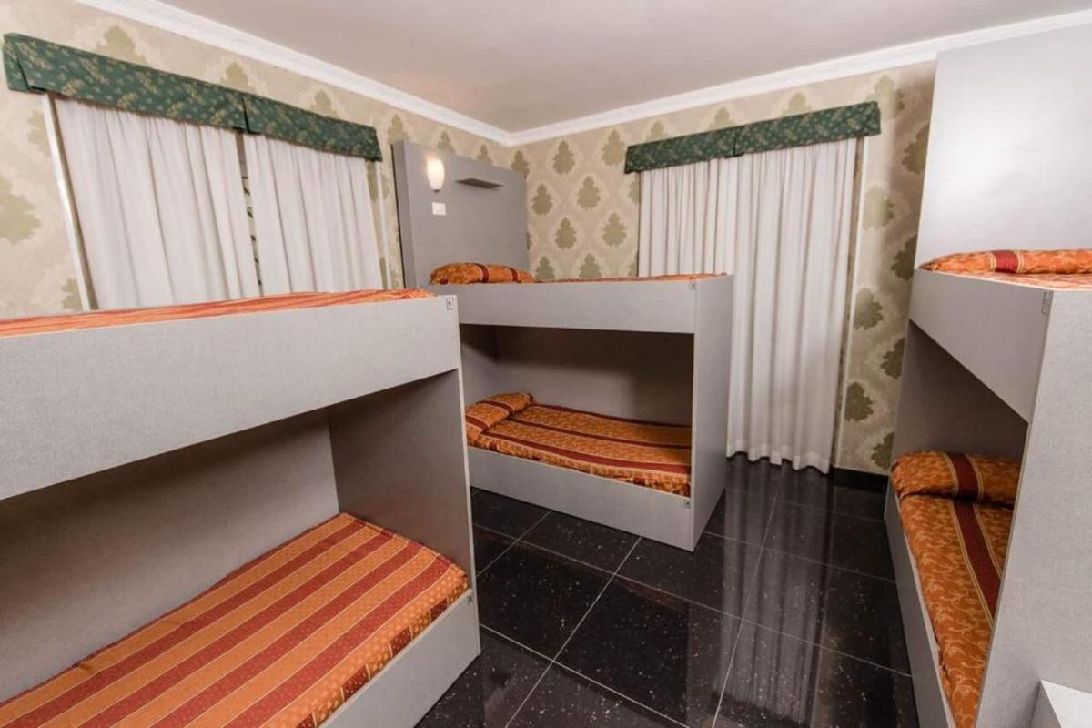 Hostel Beautiful photo 3