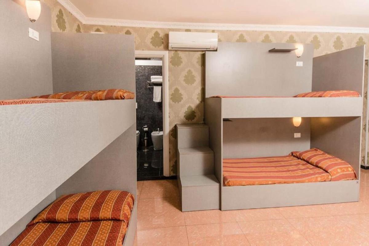 Hostel Beautiful photo 4