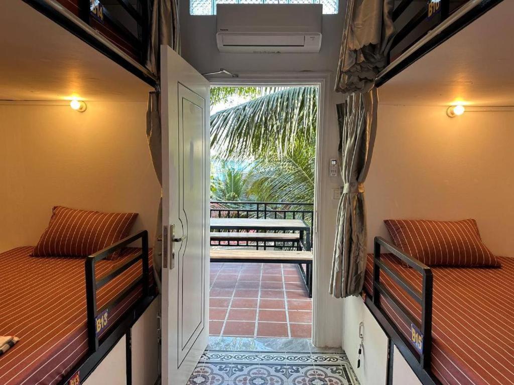 Villa Koh Rong and Dorm photo 2