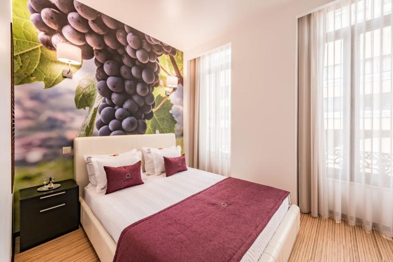 Lounge Inn Guest House & Apartments photo 6