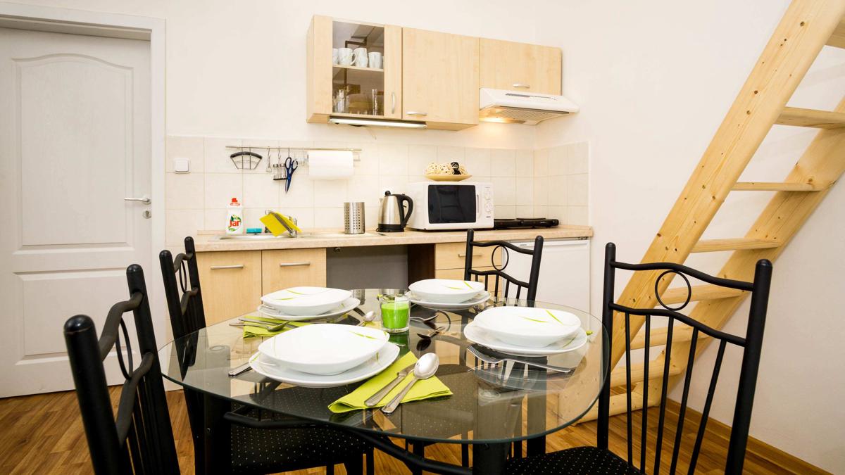 Flying Bed Apartment by Prague Castle & Airport photo 1