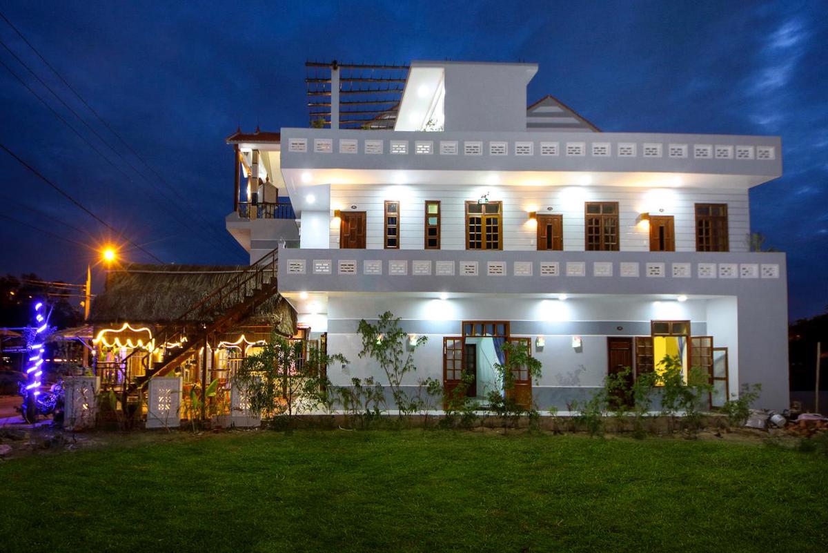 Hoi An Sea Sunset Villa & Bar photo 2