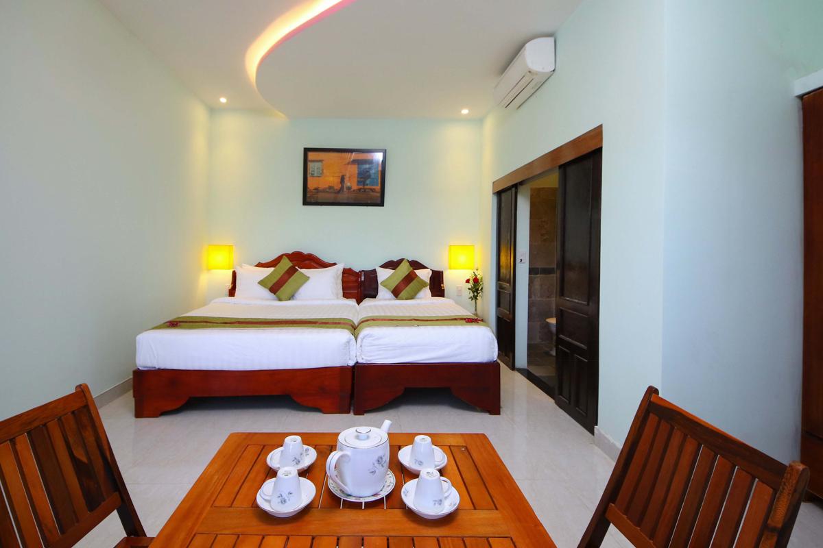 Hoi An Sea Sunset Villa & Bar photo 3