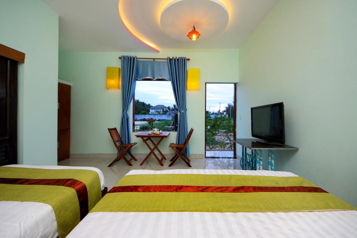 Hoi An Sea Sunset Villa & Bar photo 4
