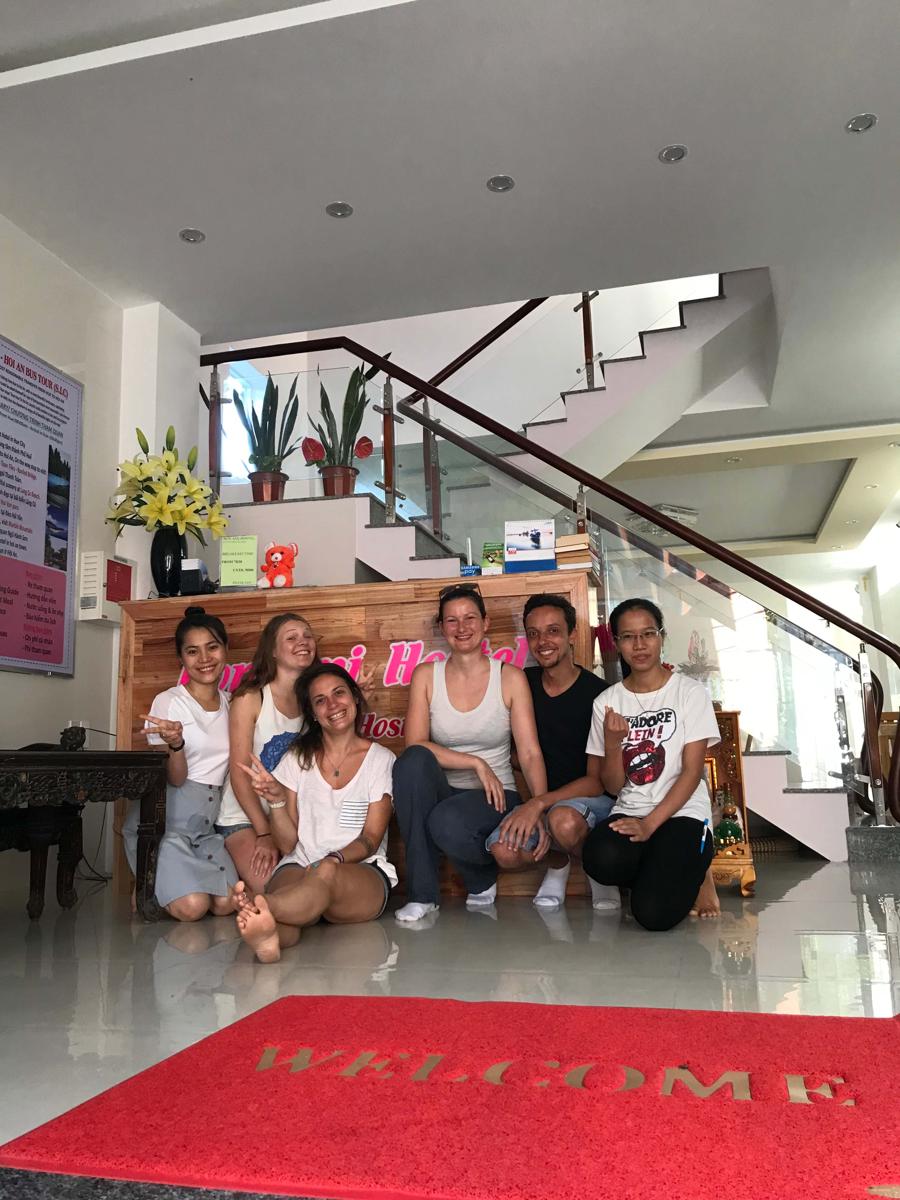 Bon Ami Hostel photo 2