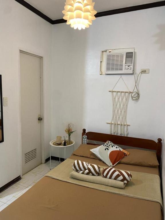 Happy Feet Siargao Homestay-General Luna photo 3