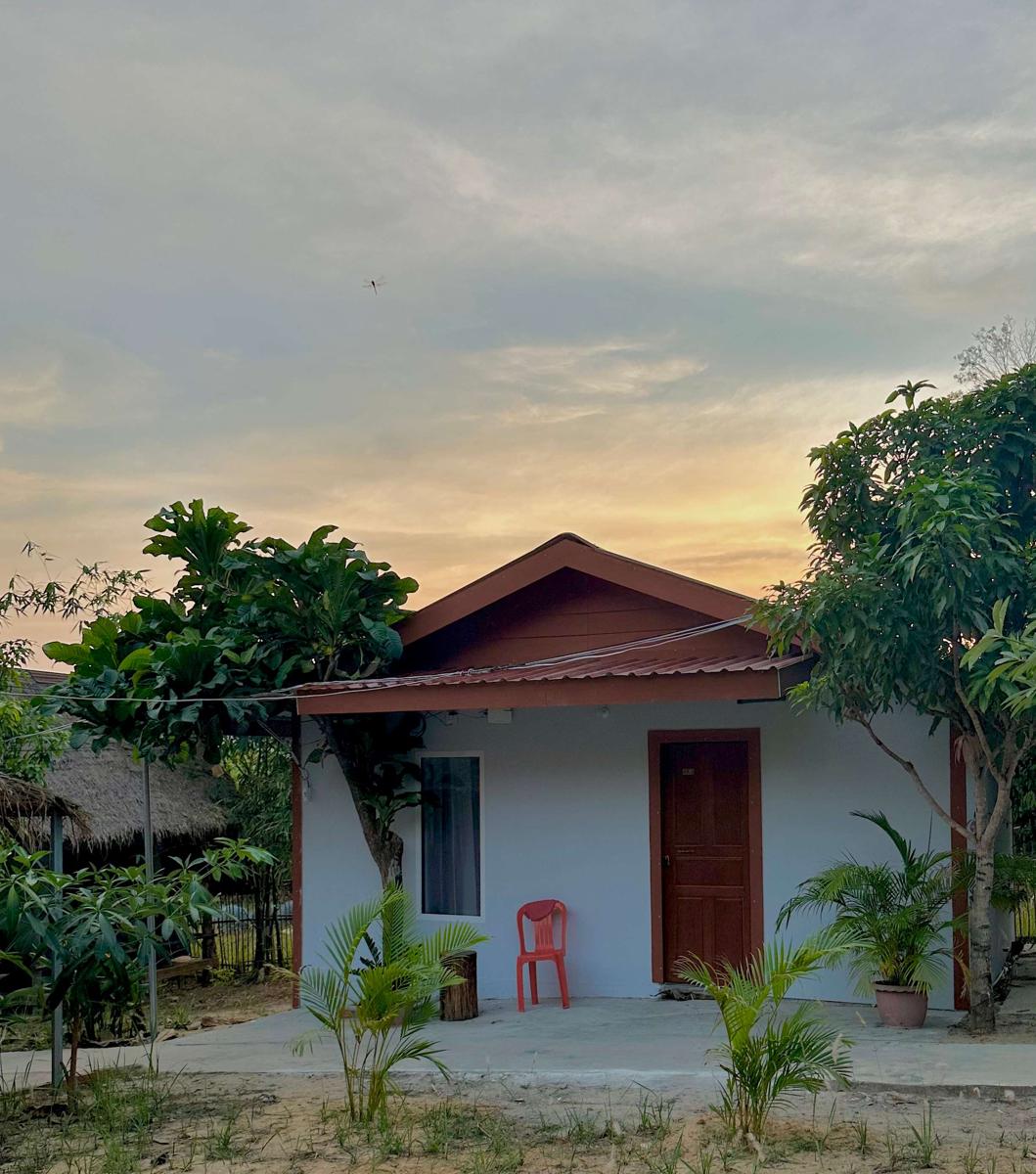 Maloop Cafe Bungalow photo 1