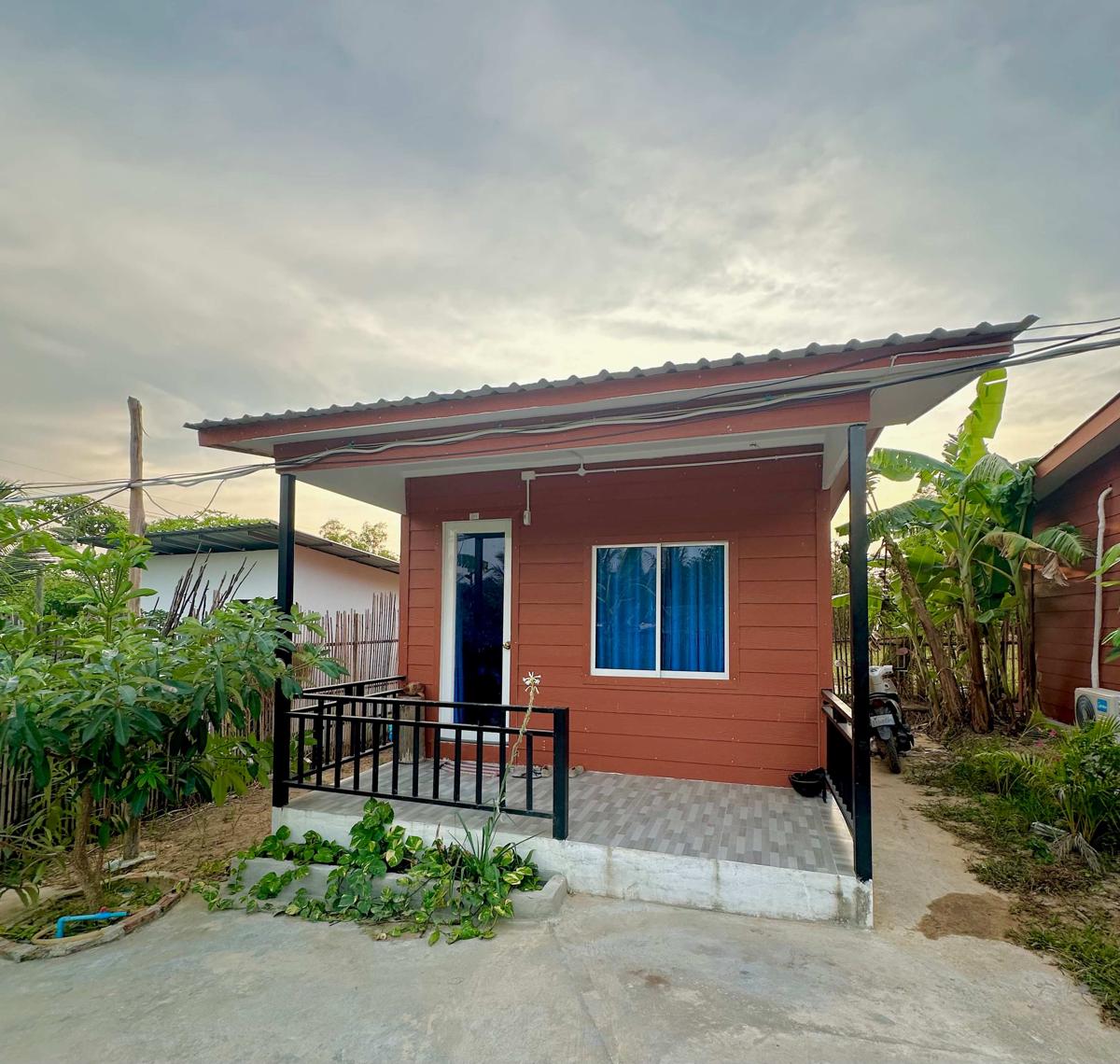 Maloop Cafe Bungalow photo 2