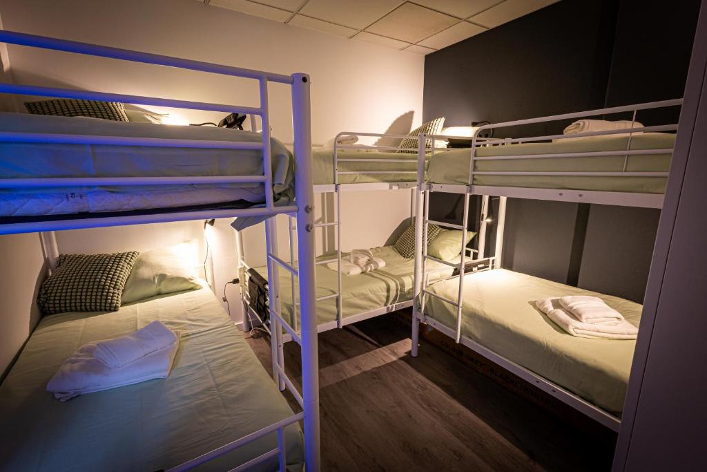 CyberHostel Almada photo 2