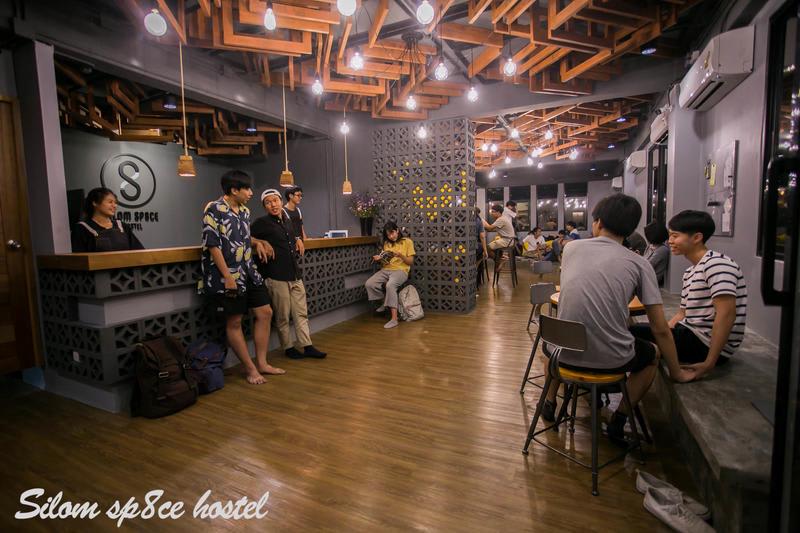 Silom Space Hostel photo 1