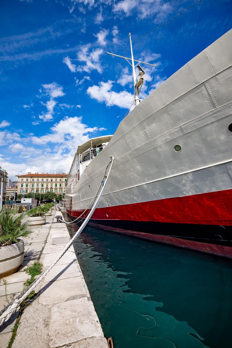 Botel Marina photo 3