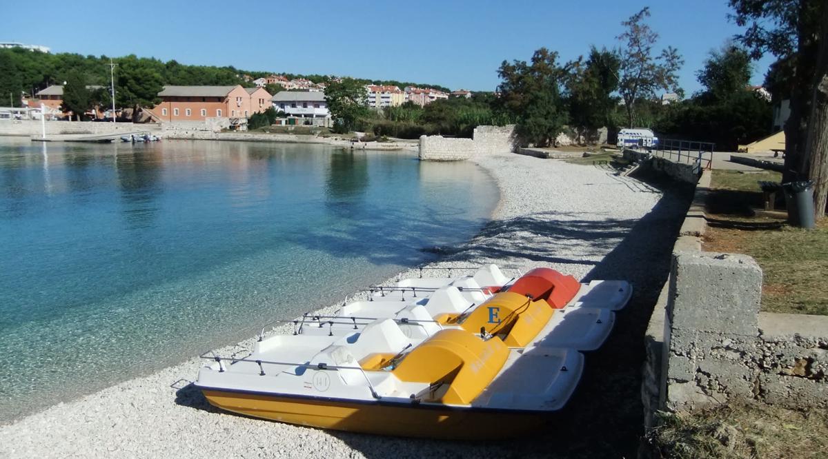 HI Hostel Pula photo 3