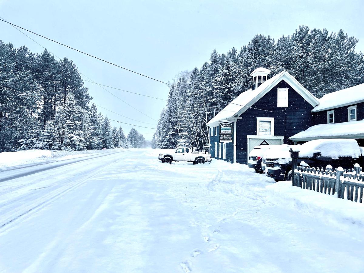 The Maine Roadhouse Hostel & Lodge LLC photo 1