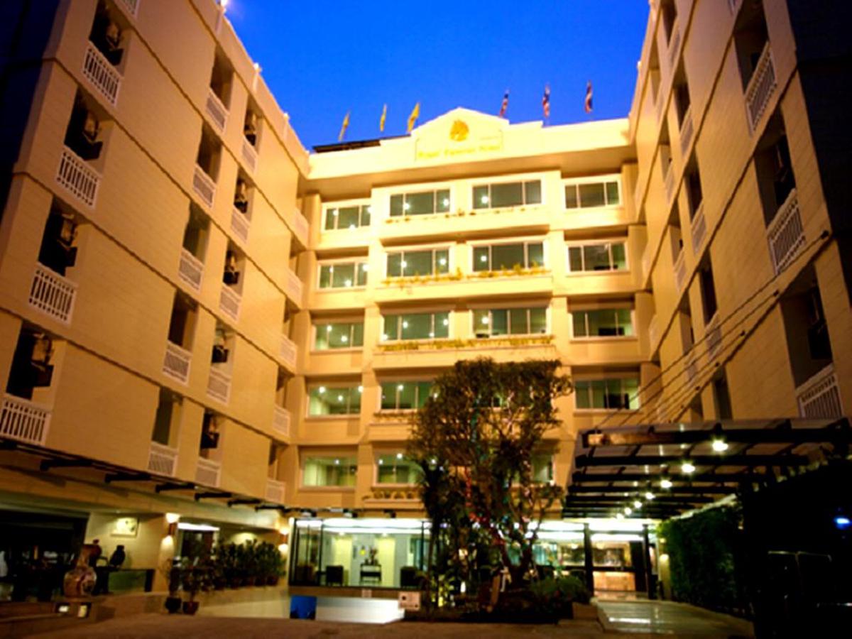 Royal Panerai Hotel Chiang Mai photo 1