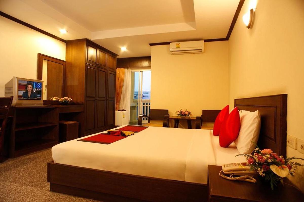 Royal Panerai Hotel Chiang Mai photo 4
