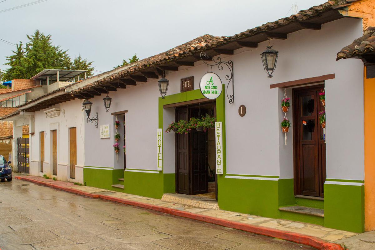 Arte Sano Vegan Hotel & Spa San Cristobal photo 4