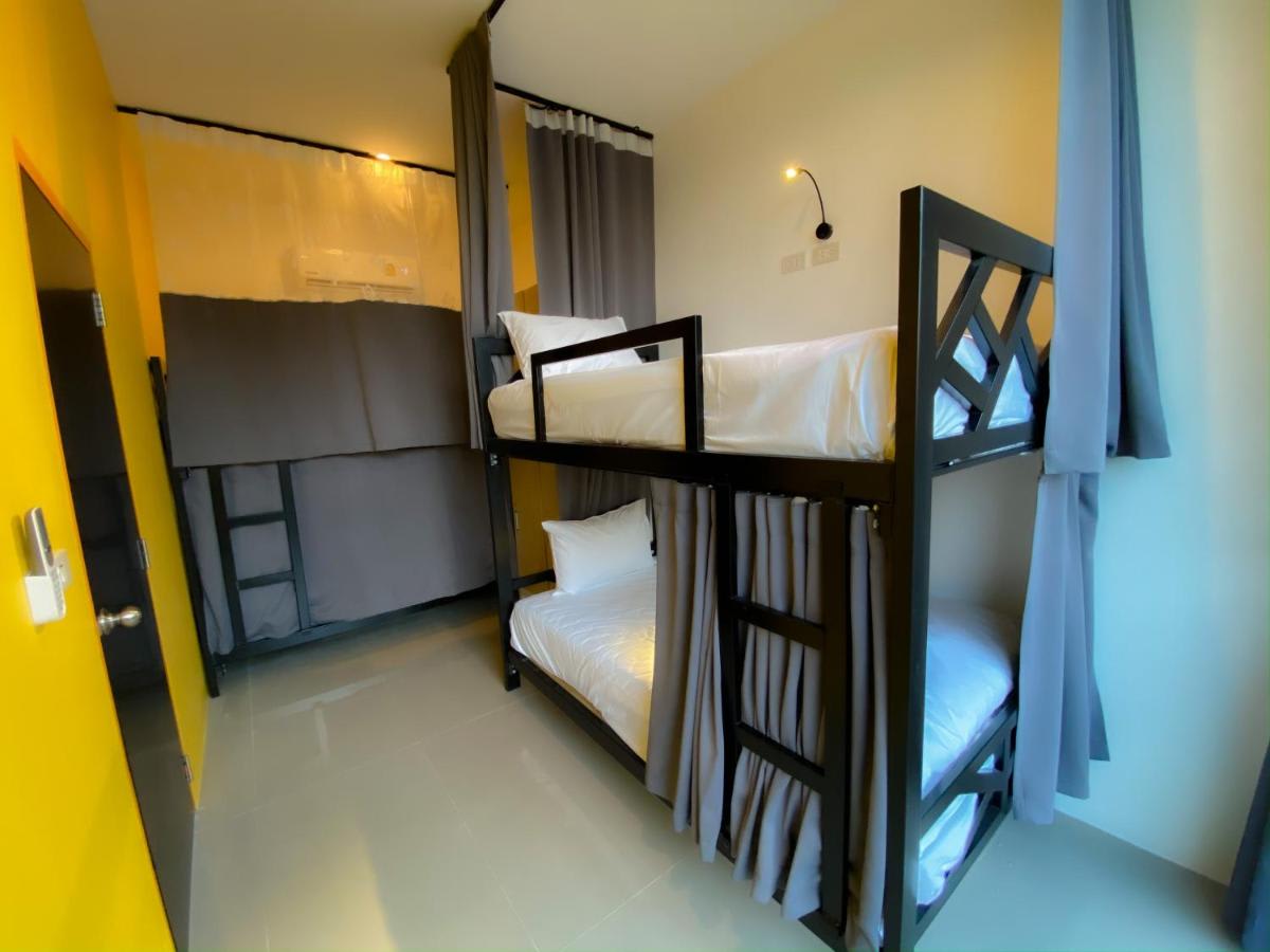 Fishtail Hostel Phuket photo 2