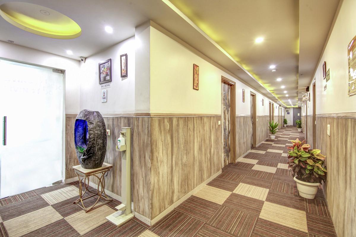 Gracious by Vishesh Hotels & Home Stay photo 2