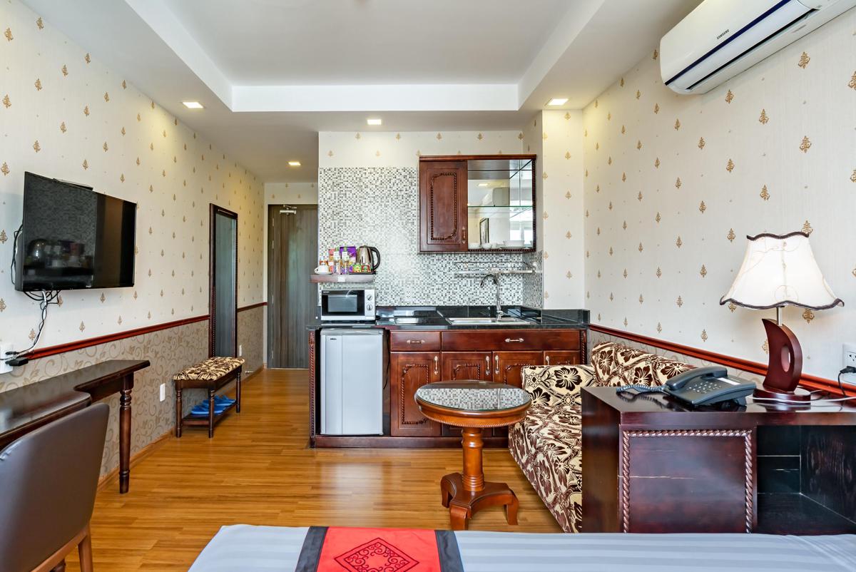 Collection O Emerald Luxury Apartment - Near SECC photo 3