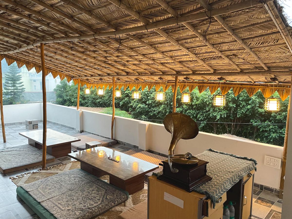 12 Monks Hostel Rishikesh photo 1