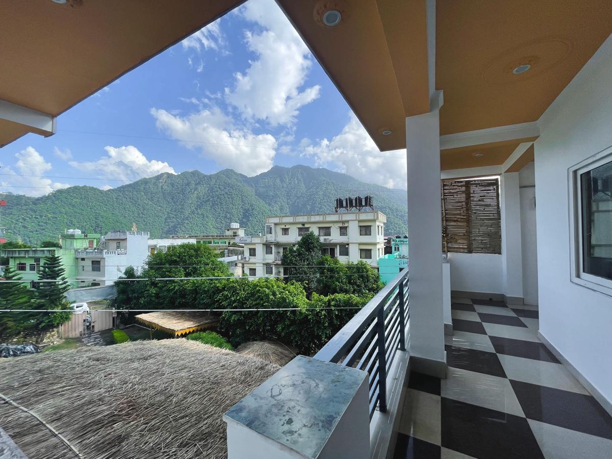 12 Monks Hostel Rishikesh photo 3