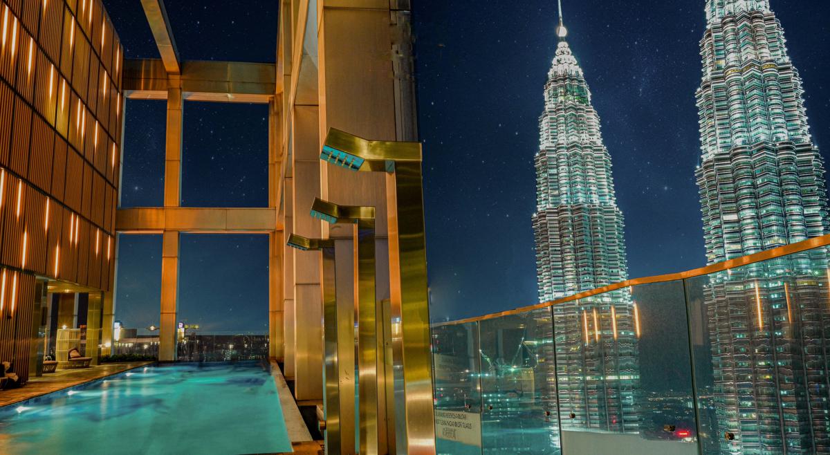Crown Suites Tropicana The Residence KLCC photo 1