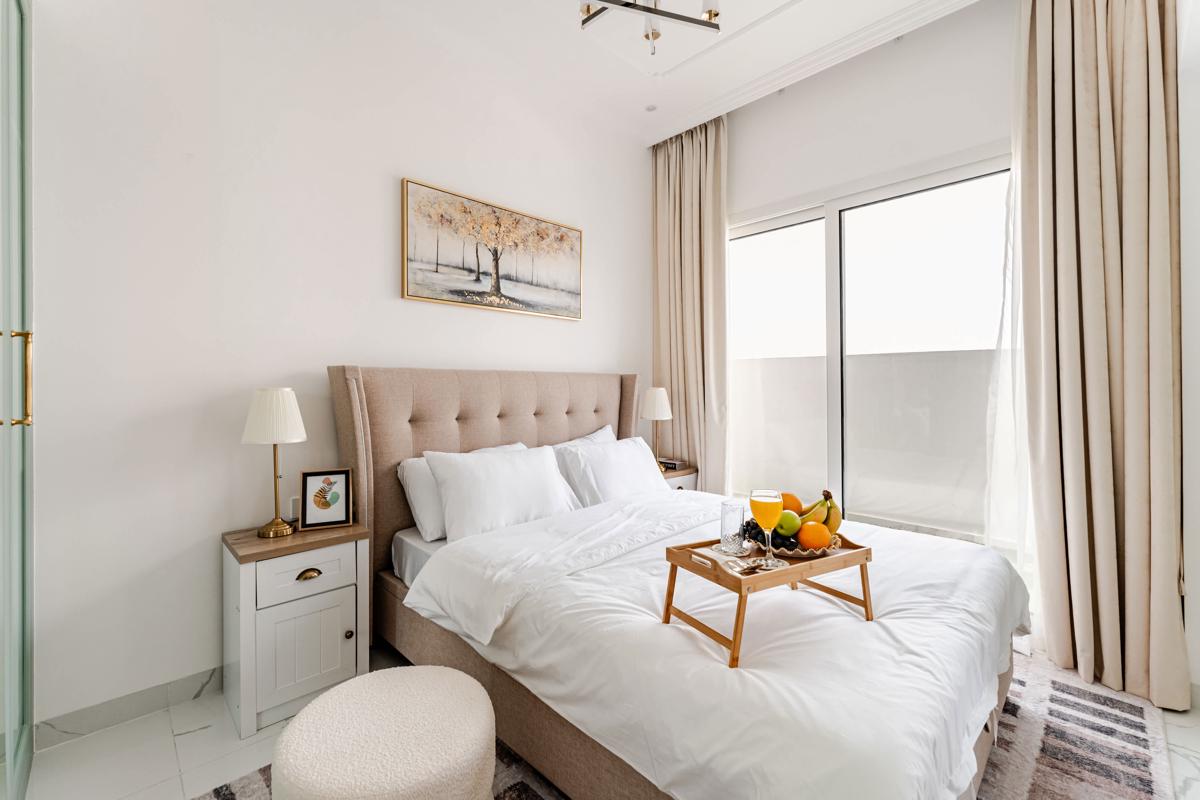 Luxury Lagoon View 1BR Arjan | near Miracle Garden photo 4