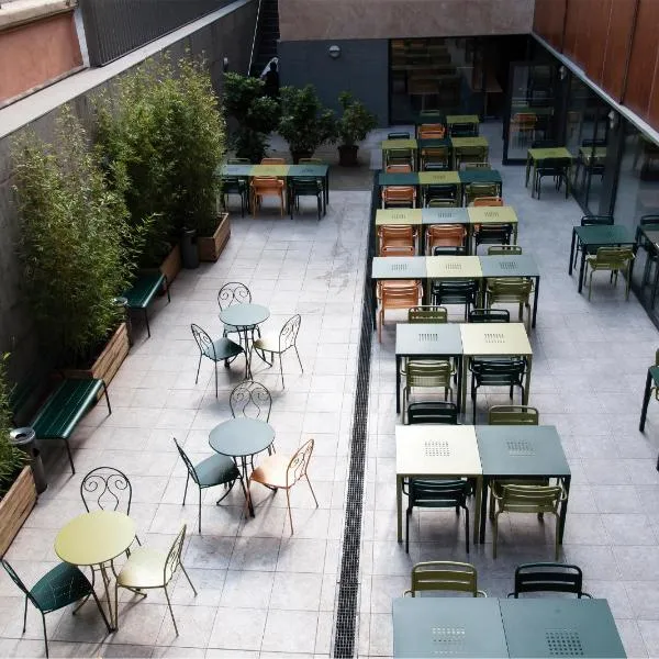 Barcelona Pere Tarres Youth Hostel photo 5