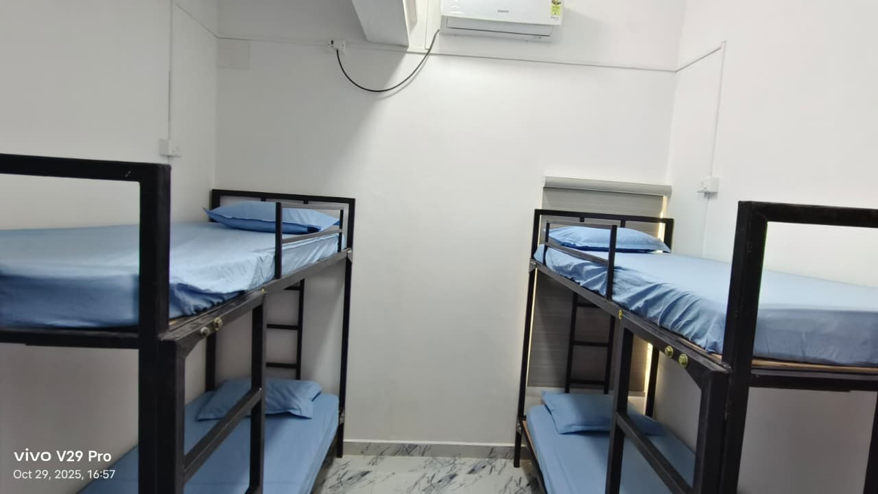 Nestiq Hostel photo 6