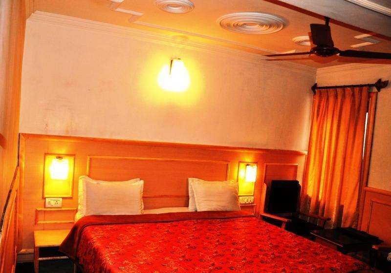 Hotel Sadaf photo 2
