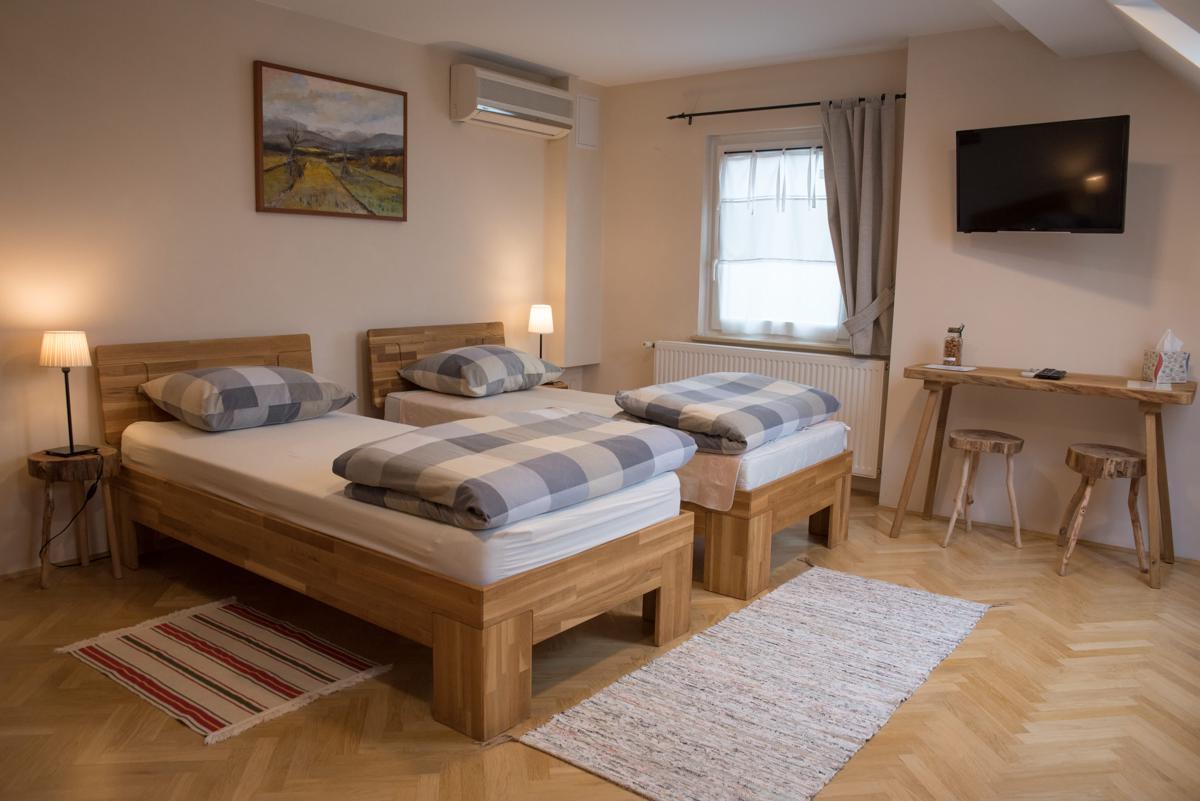 Bed & Breakfast Dvorec photo 1