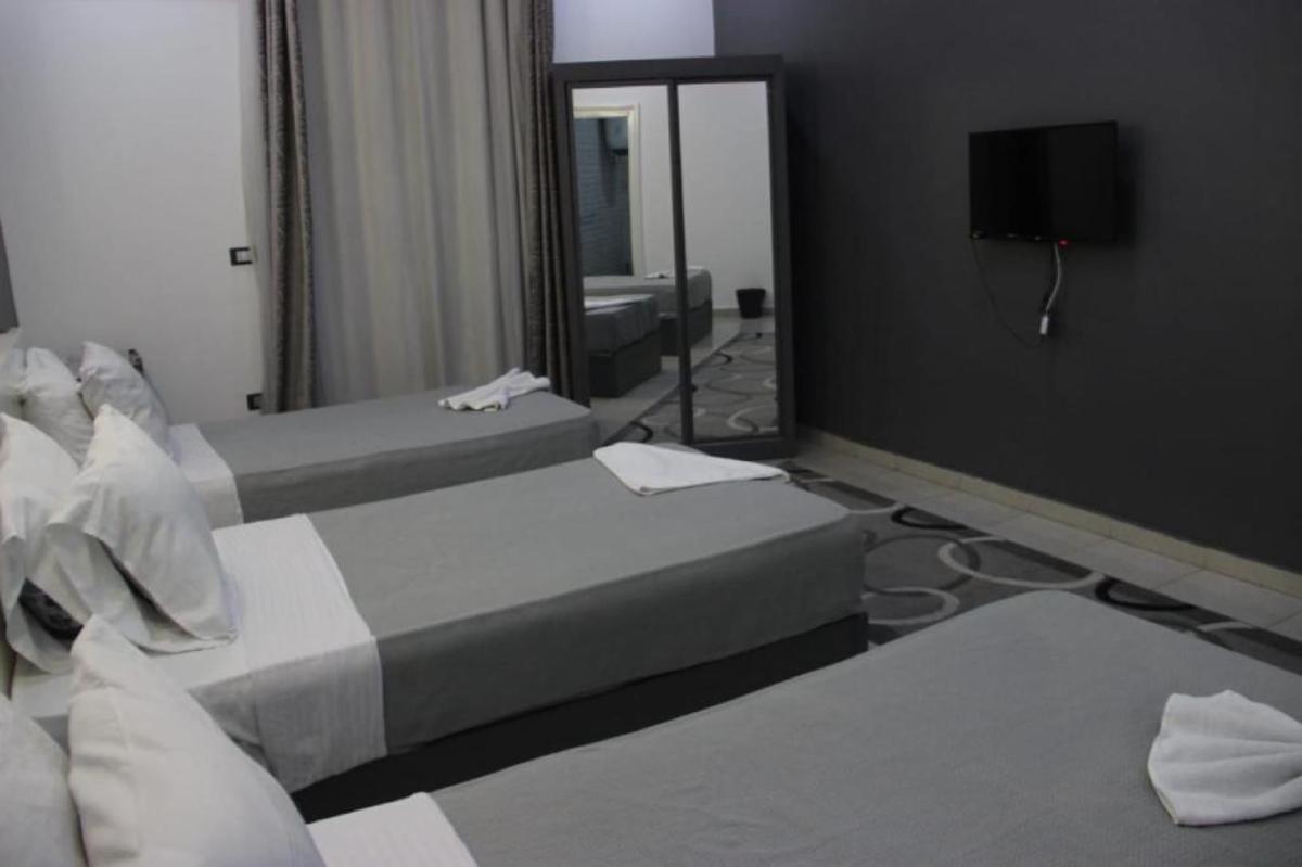 Azar Hotel Cairo photo 4