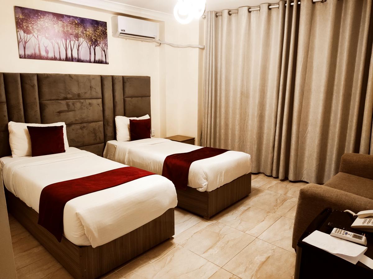 Golden Hotel photo 3