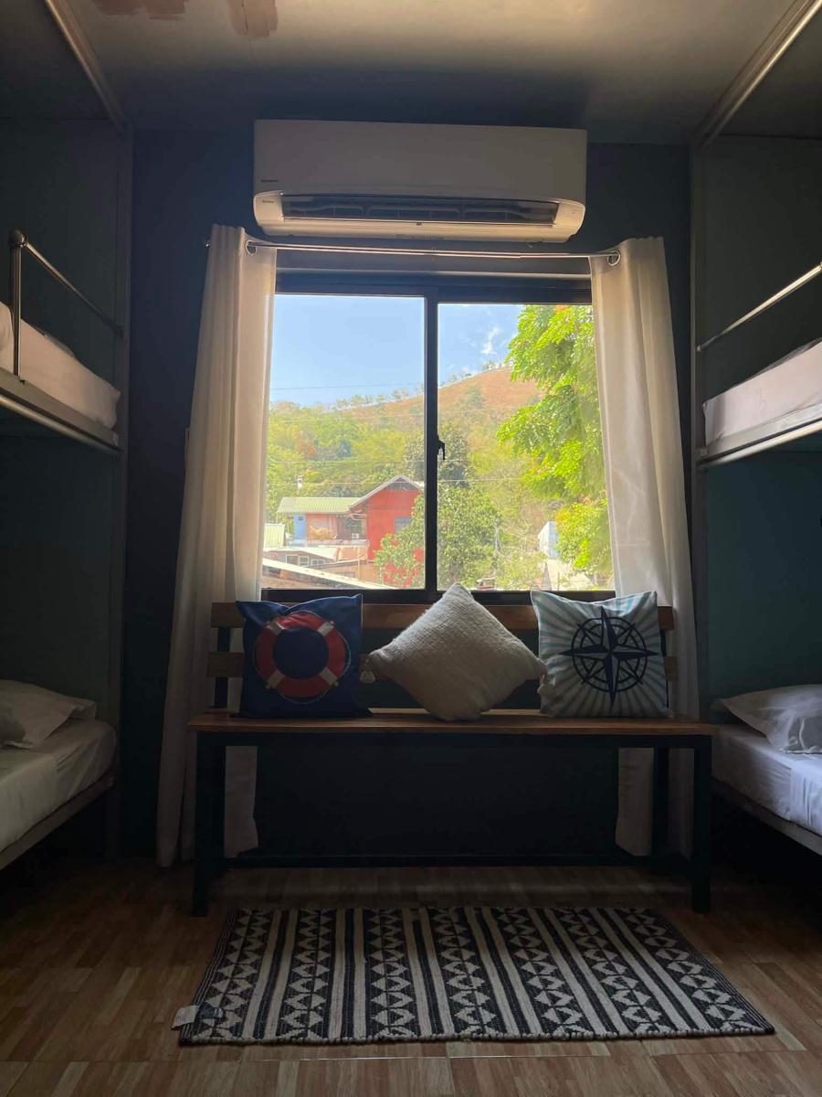 Aqua Hostel Coron photo 1